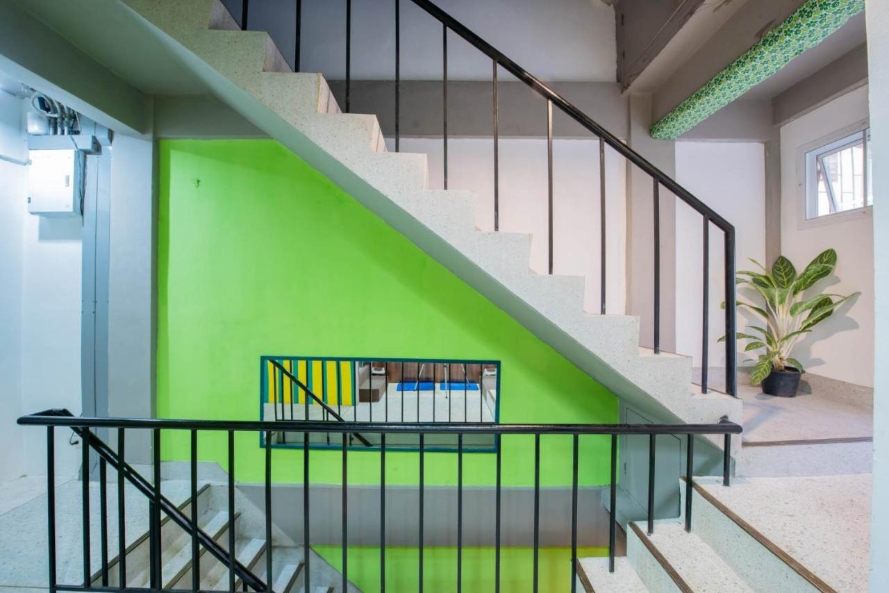 Elixir Hostel バンコク都 エクステリア 写真